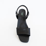 Hush Puppies Genie Black Sandals top. Size 10 womens shoes