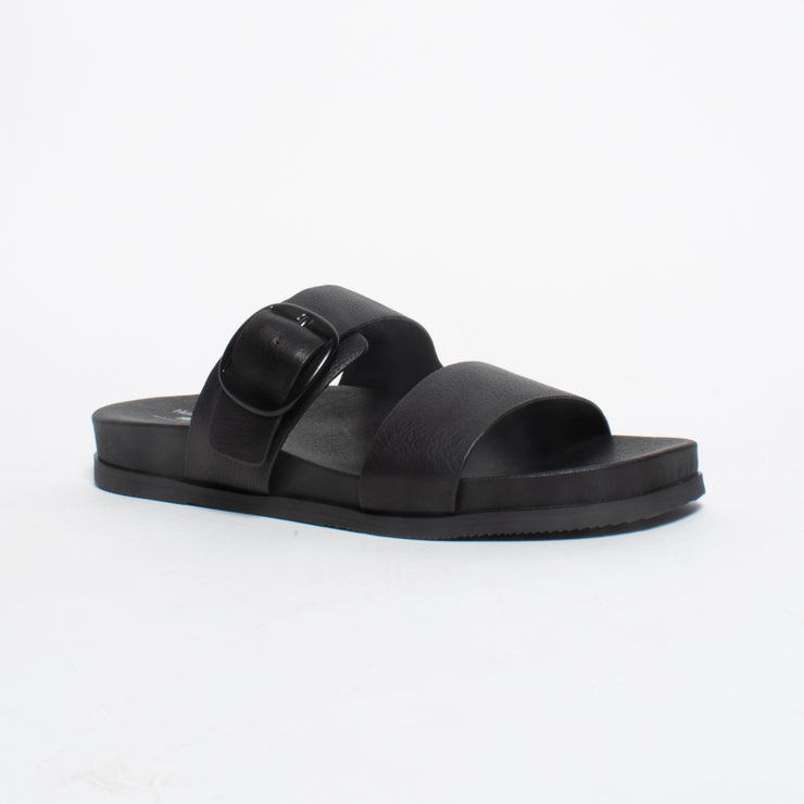 Hush Puppies Goddess Black Sandal front. Size 11 womens shoes