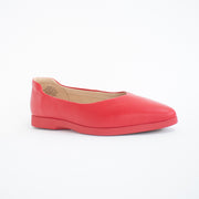 Hush Puppies Gogo Red Maple Shoes front. Size 11 womens shoes