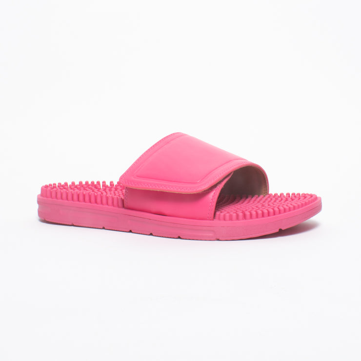 Hot pink best sale sandals size 11