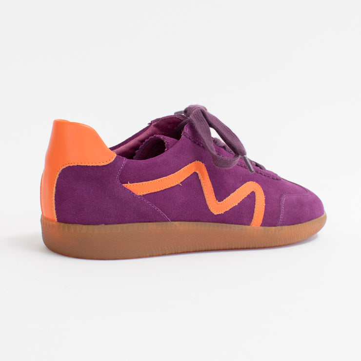 Minx Magnum Cerise Suede Orange Sneakers back. Size 44 womens shoes