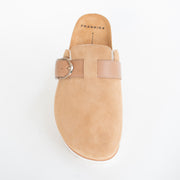 Frankie4 Margot Camel Shearling Slipper top. Size 10 womens shoes