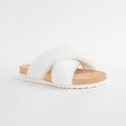 Frankie4 Rebel Cream Shearling Slippers front. Size 11 womens shoes